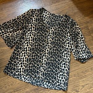 Leopard top